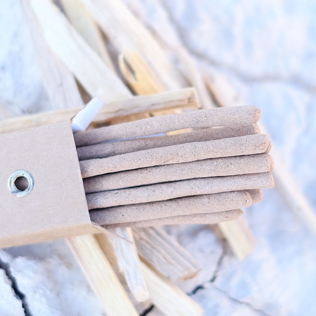 Natural Sustainable Palo Santo Incense קטורת טבעית