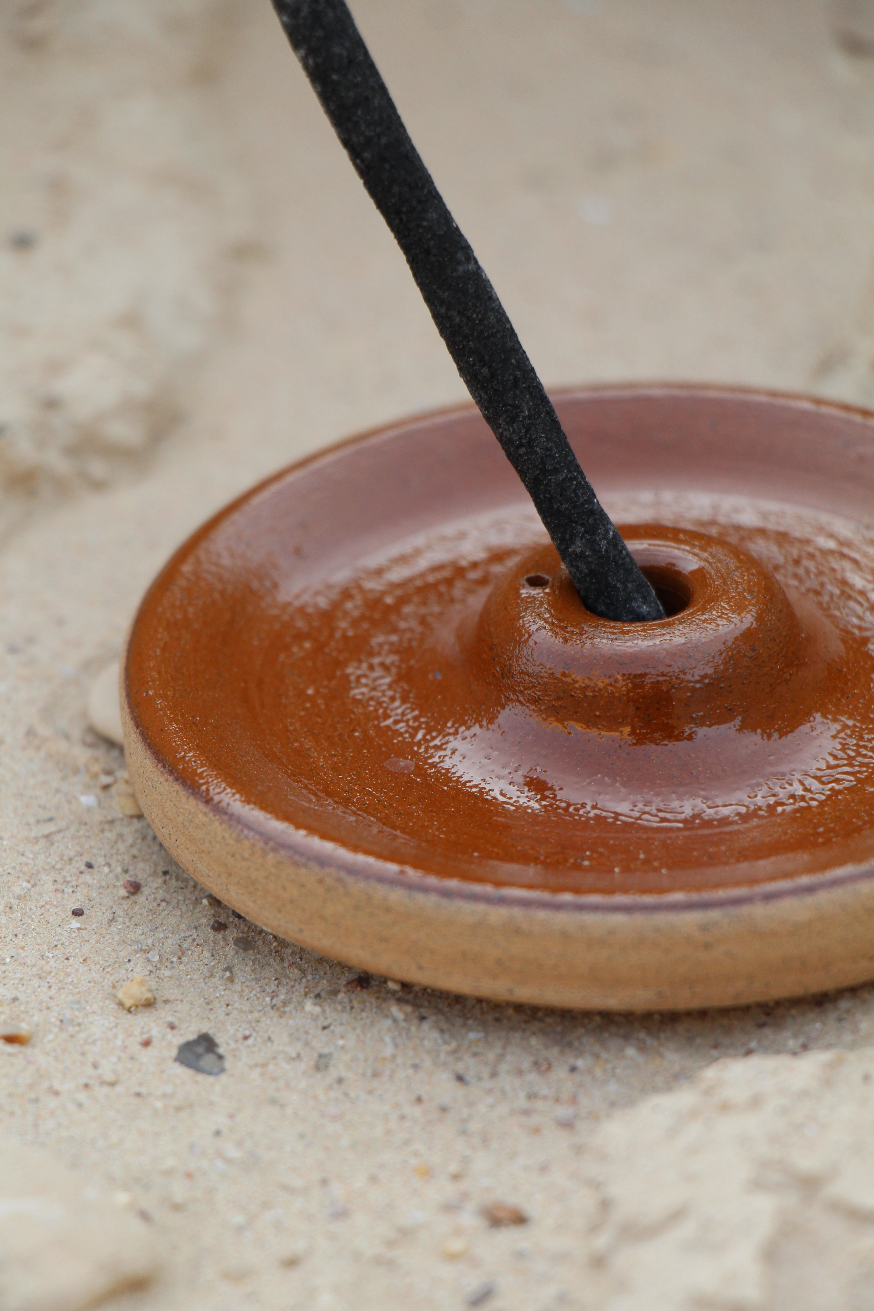 Ceramic stand "Studio Butz"