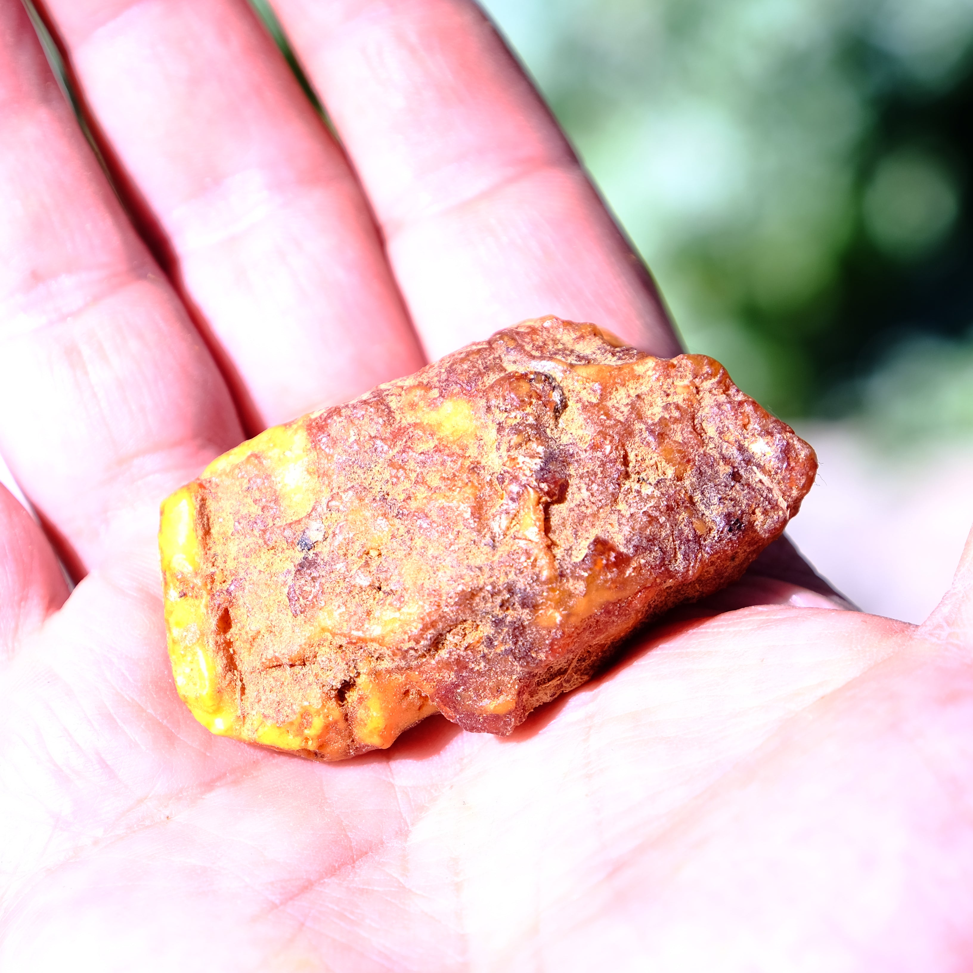 גושי שרף בנזואין סיאם גולמי ואיכותי לבעירה על גחלת - דזרט סנט